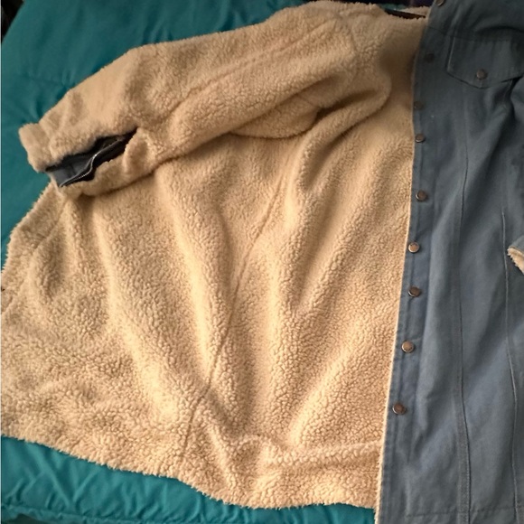 Sherpa Lined Denin Coat - Picture 13 of 14